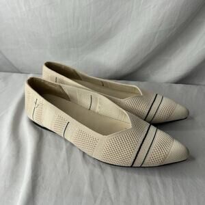 Vivaia Avis Pointed Toe V Cuts Flats Beige Stripes Size 37.5 (US 7)